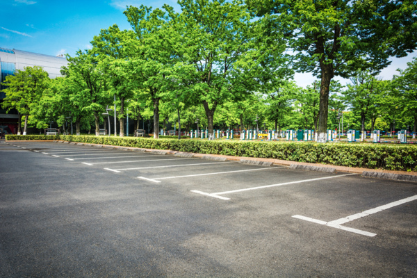 Parkingi